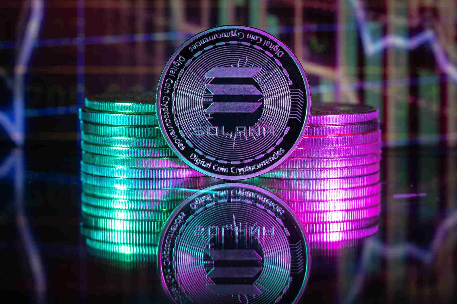 Solana 跌破 200 美元，Hashdex 扩展美国加密货币 ETF 以添加 XRP 和 Solana