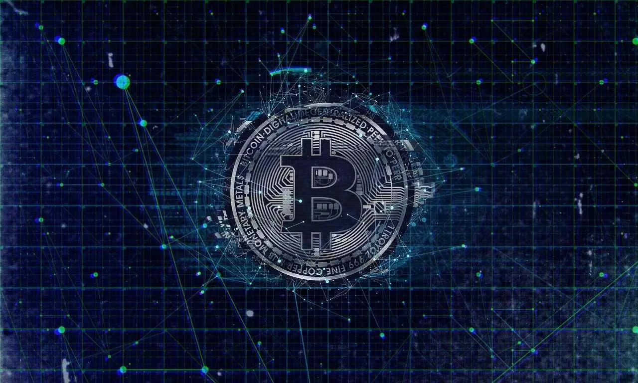 比特币国库公司通过战略性比特币出售将债务减半