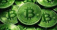 比特币价格突破 9.7 万美元，Polymarket 赔率显示本月有 72% 的概率达到 10 万美元。